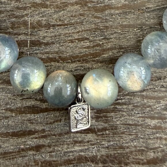 Sheryl Lowe 8mm Round Labradorite and Diamond Rondelle Bracelet w/pouch - Picture 4 of 5